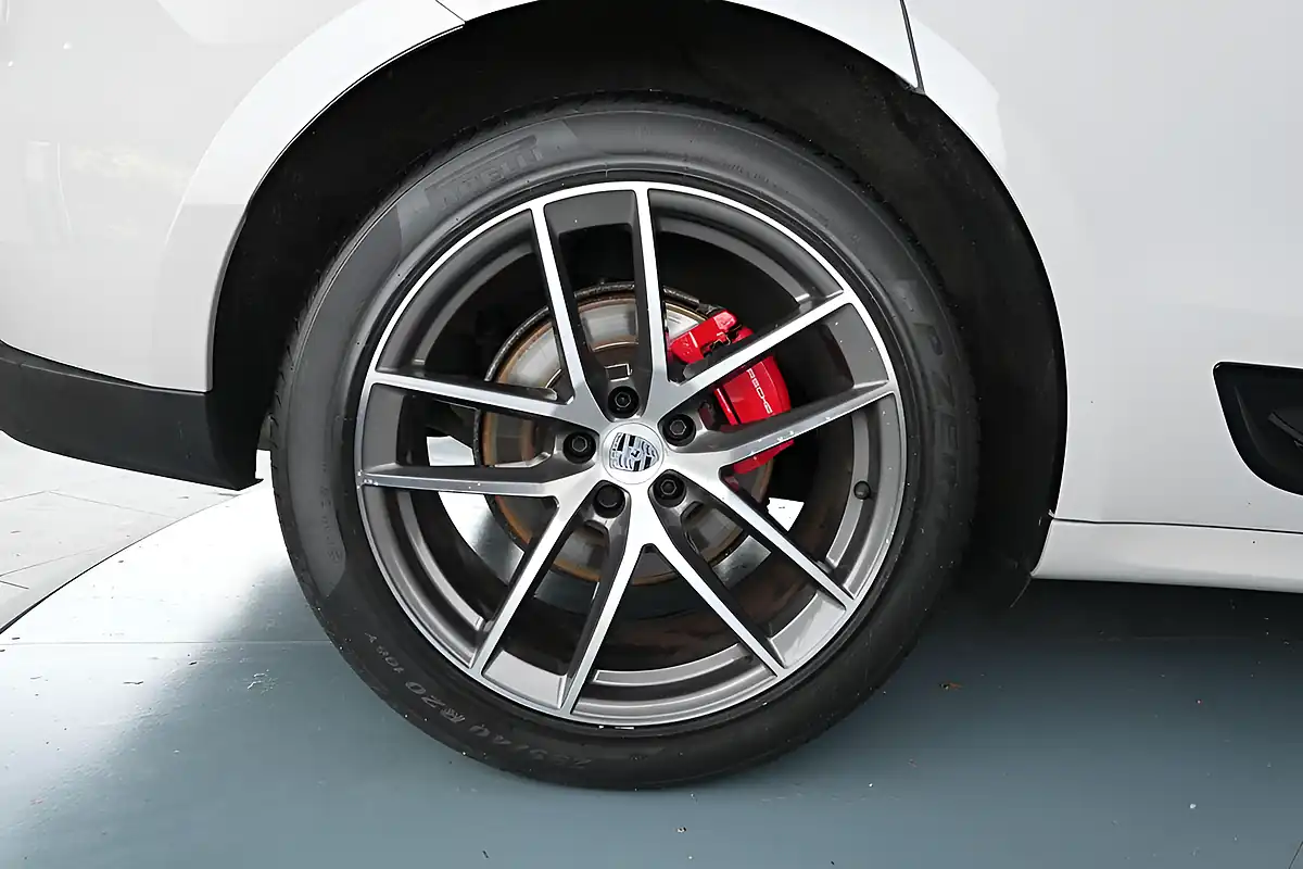 Used 2023 Porsche Macan S Grey - Interior and Exterior details 14