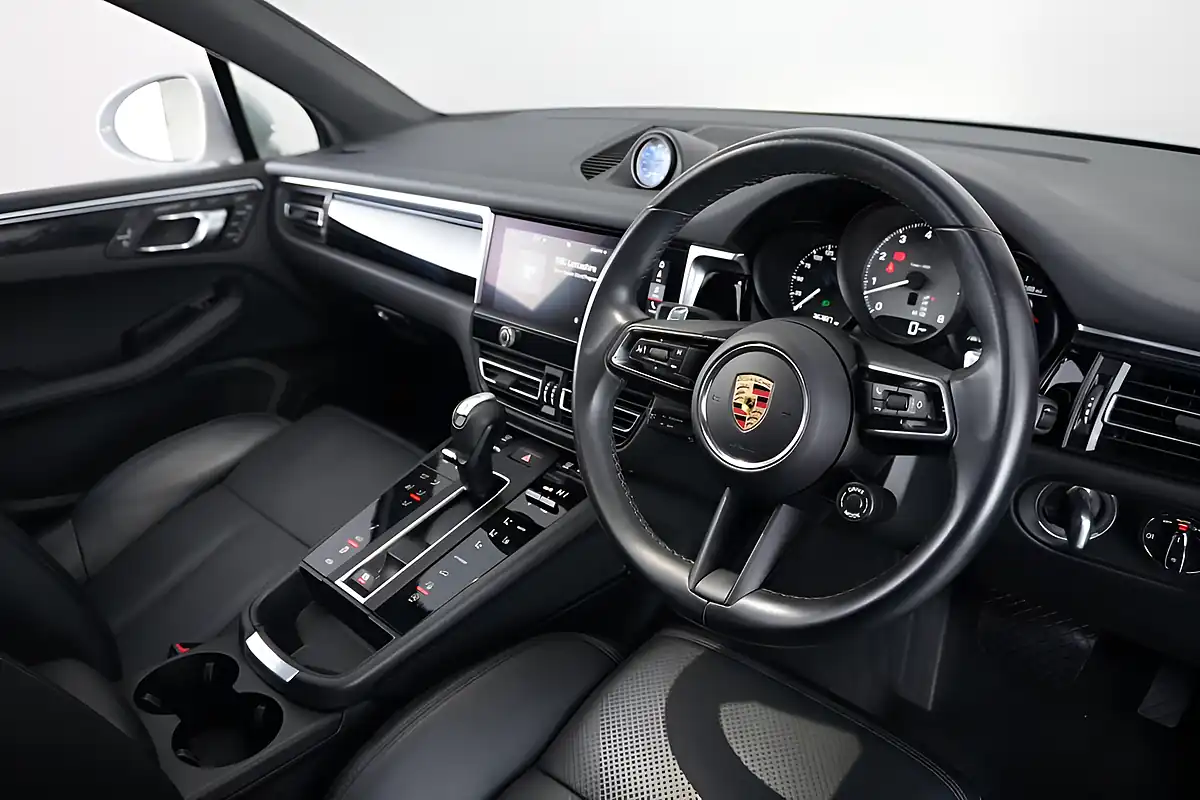 Used 2023 Porsche Macan S Grey - Interior and Exterior details 2