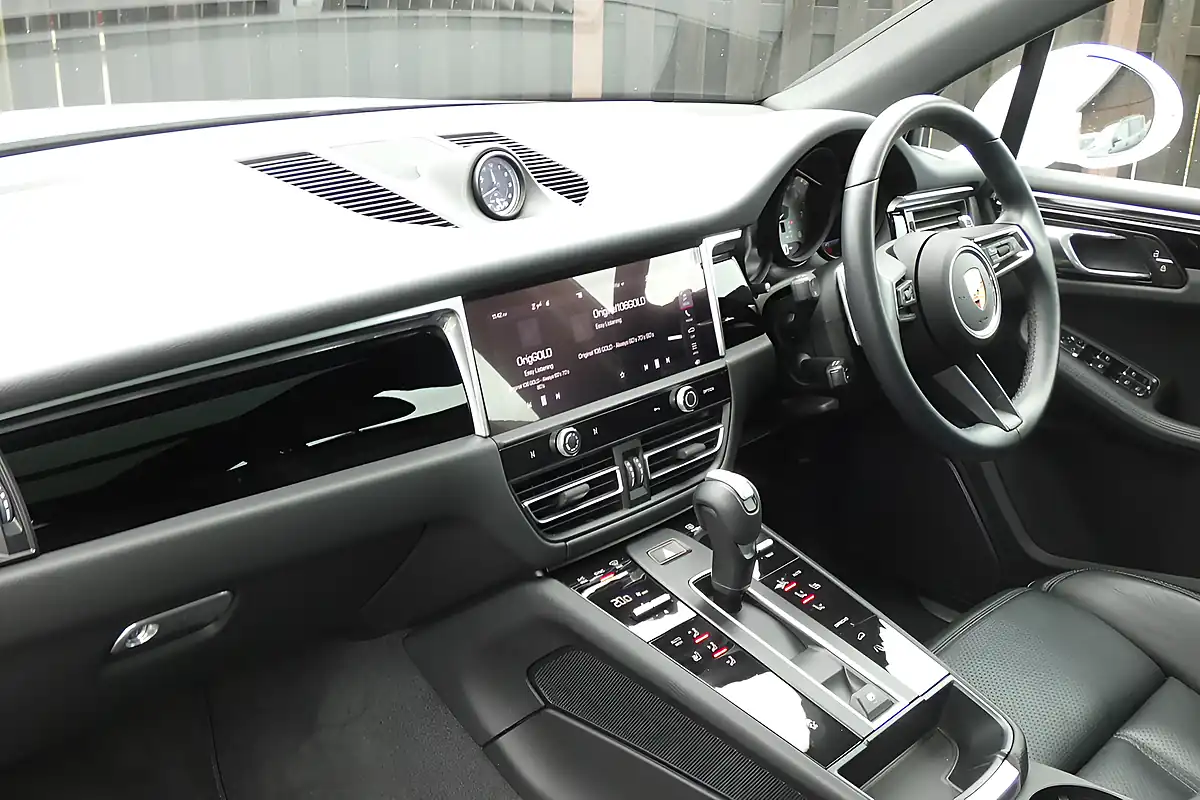Used 2023 Porsche Macan S White - Interior and Exterior details 10