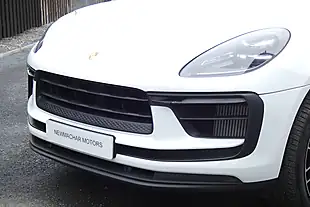 Used 2023 Porsche Macan S White - Interior and Exterior details 6