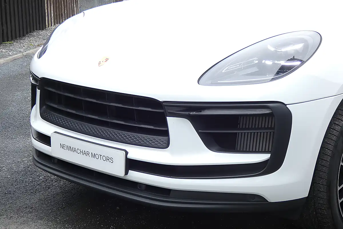 Used 2023 Porsche Macan S White - Interior and Exterior details 6