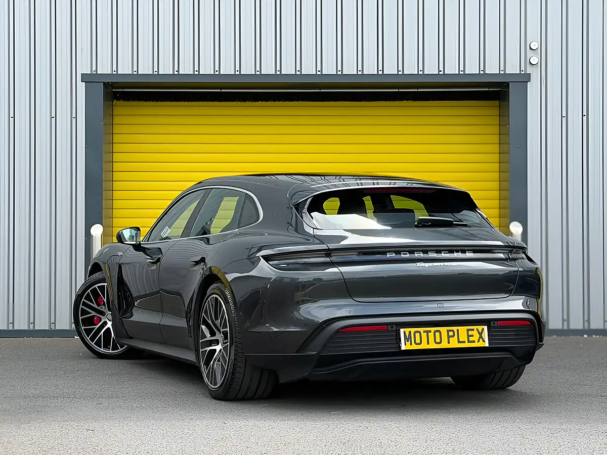 Used 2023 Porsche Taycan 4S Sport Turismo Volcano Grey - Interior and Exterior details 9