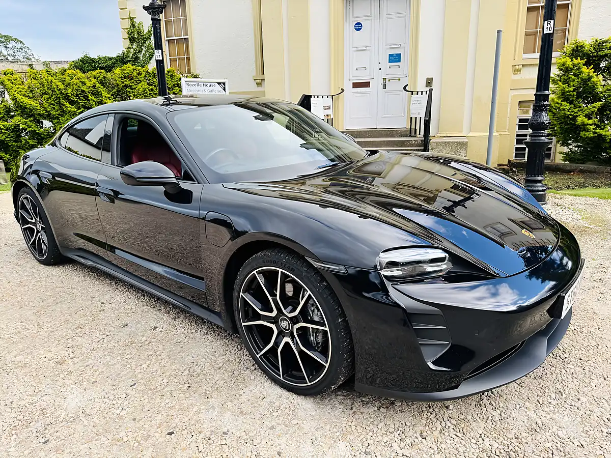 Used 2023 Porsche Taycan Performance Plus Black - Interior and Exterior details 9