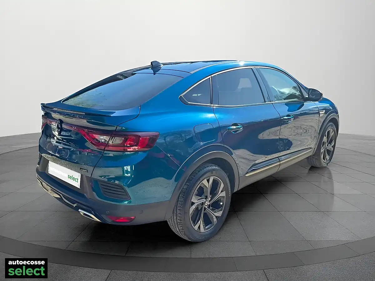 Used 2023 Renault Arkana E-Tech Engineered Blue - Interior and Exterior details 12