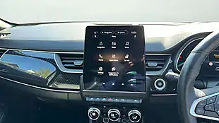 Used 2023 Renault Arkana E-Tech Engineered Blue - Interior and Exterior details 18