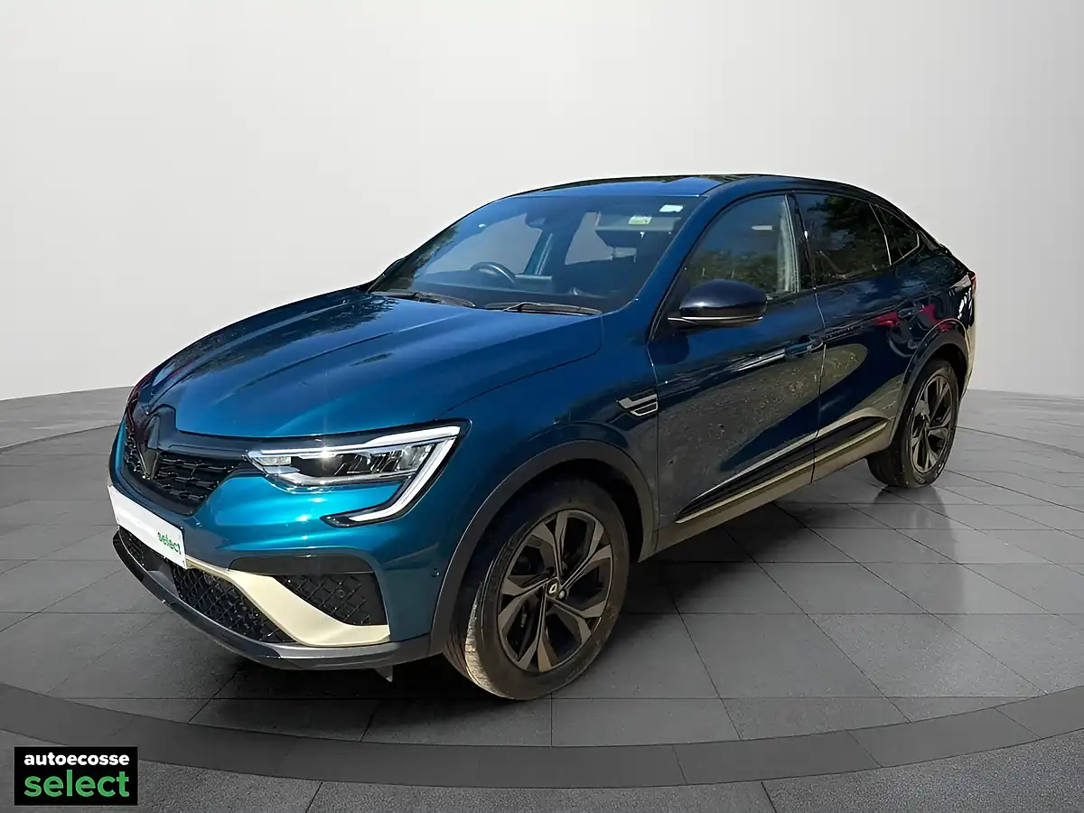 Used 2023 Renault Arkana E-Tech Engineered Blue - Interior and Exterior details 4