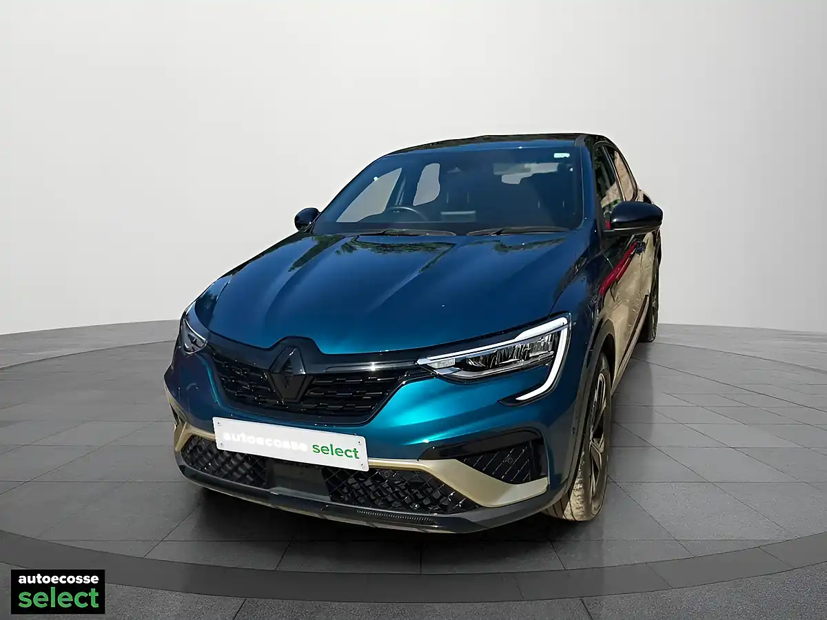 Used 2023 Renault Arkana E-Tech Engineered Blue - Interior and Exterior details 5