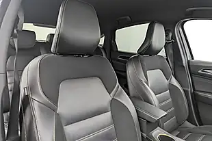 Used 2023 Renault Arkana E-Tech Engineered Grey - Interior and Exterior details 10