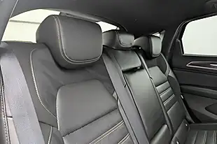 Used 2023 Renault Arkana E-Tech Engineered Grey - Interior and Exterior details 11