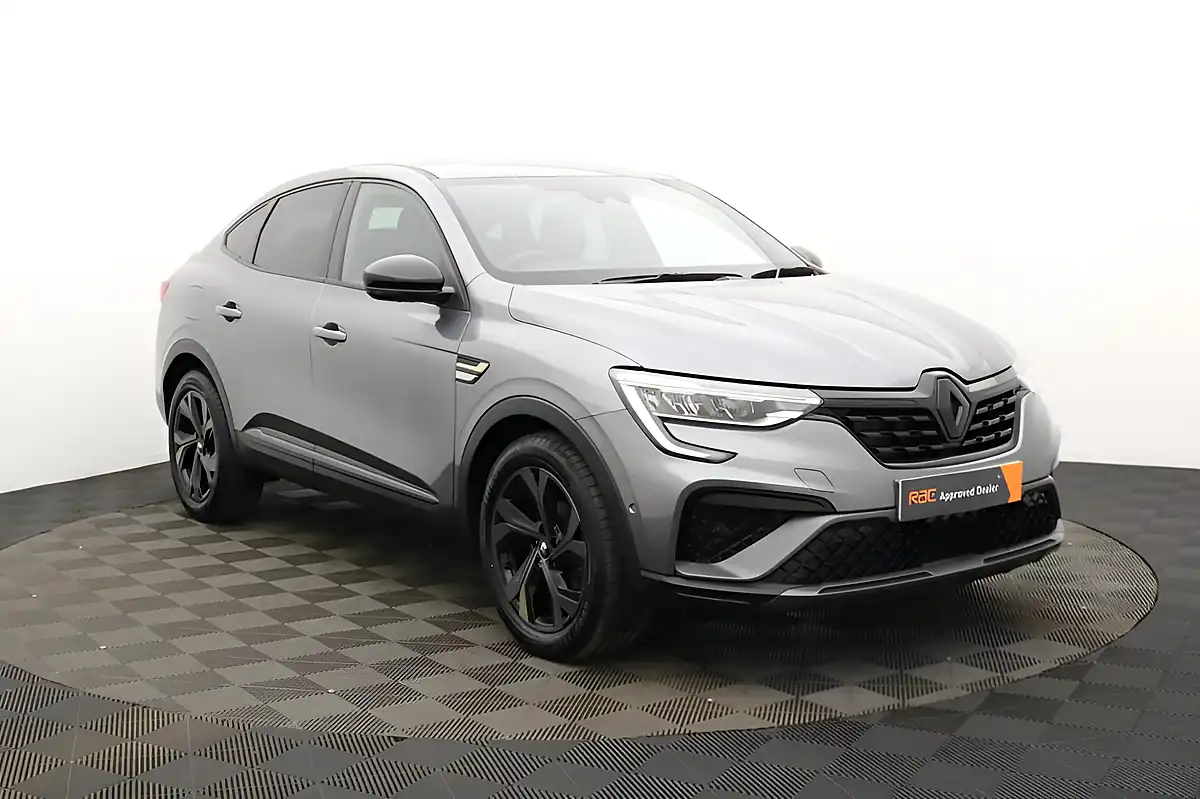Used 2023 Renault Arkana E-Tech Engineered Grey - Interior and Exterior details 4