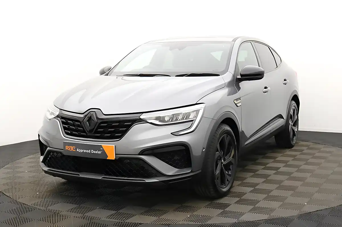 Used 2023 Renault Arkana E-Tech Engineered Grey - Interior and Exterior details 6