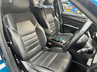 Used 2023 Renault Arkana Engineered Blue - Interior and Exterior details 5