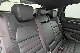 Used 2023 Renault Arkana R.s. Line Black - Interior and Exterior details 14