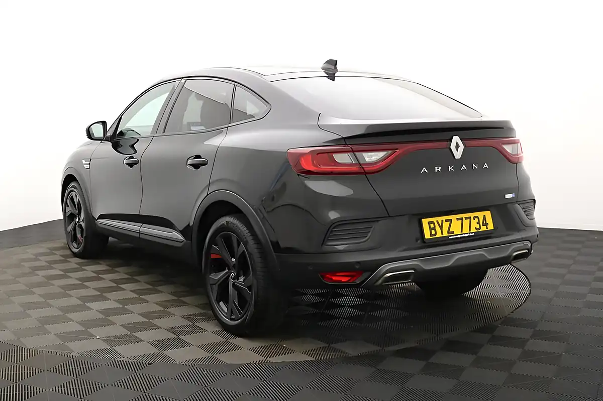 Used 2023 Renault Arkana R.s. Line Black - Interior and Exterior details 5