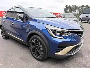 Used 2023 Renault Captur E-Tech Engineered Blue - Interior and Exterior details 15