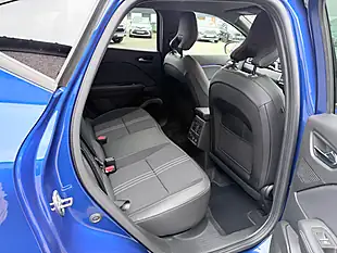 Used 2023 Renault Captur E-Tech Engineered Blue - Interior and Exterior details 16
