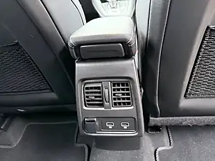 Used 2023 Renault Captur E-Tech Engineered Blue - Interior and Exterior details 19