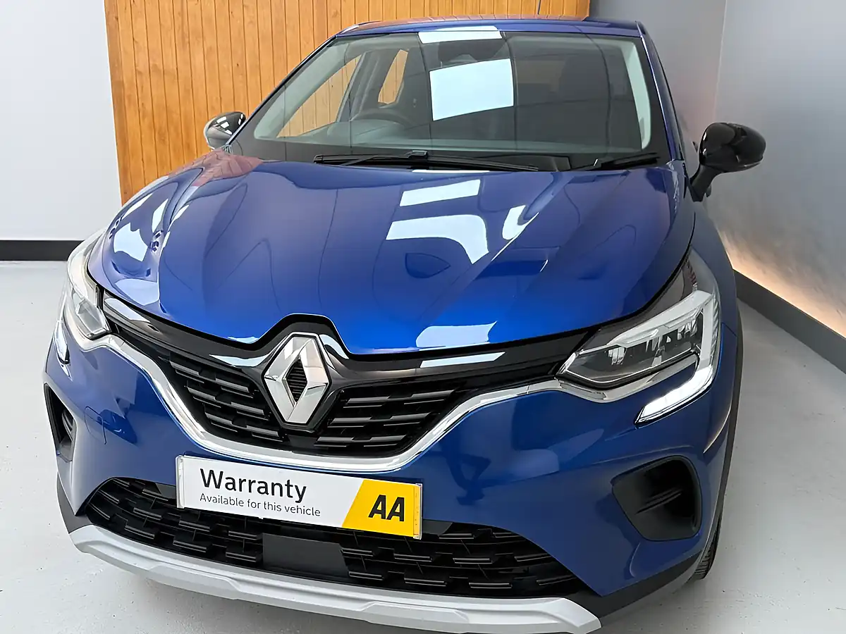 Used 2023 Renault Captur Evolution Blue - Interior and Exterior details 6