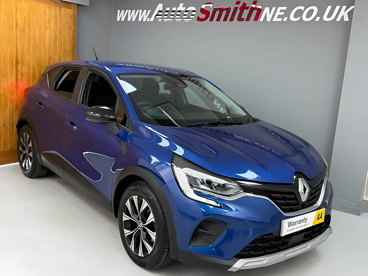 Used 2023 Renault Captur Evolution Blue - Interior and Exterior details 8