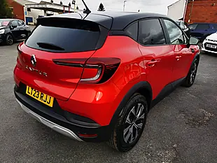 Used 2023 Renault Captur Evolution Flame Red/Diamond Black Roof - Interior and Exterior details 6