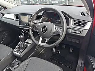 Used 2023 Renault Captur Evolution Flame Red/Diamond Black Roof - Interior and Exterior details 7