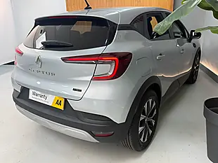 Used 2023 Renault Captur Evolution Highland Grey - Interior and Exterior details 16