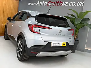 Used 2023 Renault Captur Evolution Highland Grey - Interior and Exterior details 20