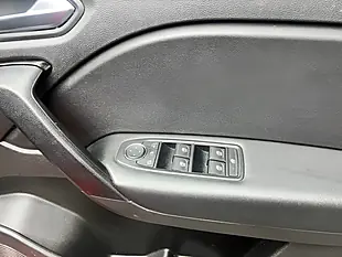 Used 2023 Renault Captur Evolution Red - Interior and Exterior details 19