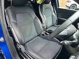 Used 2023 Renault Captur Techno Blue - Interior and Exterior details 11