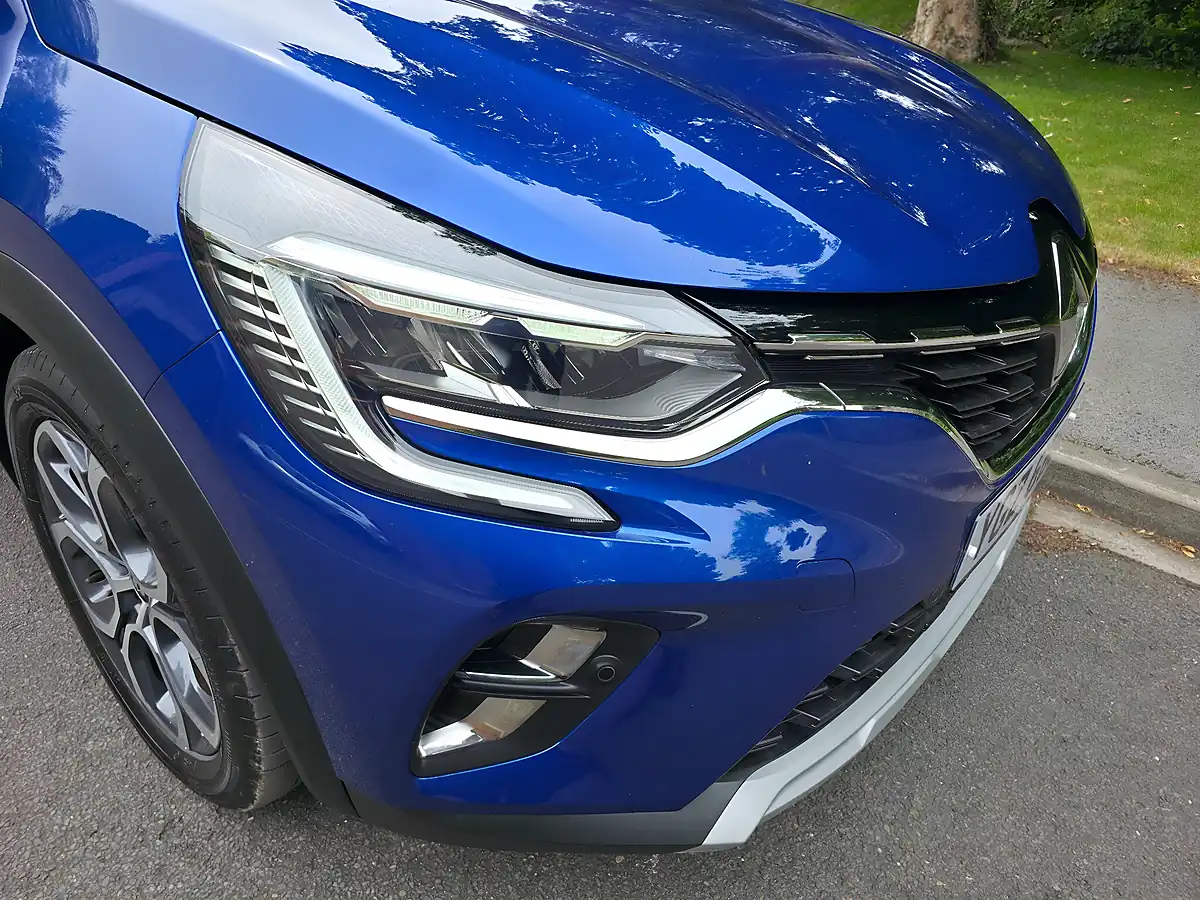 Used 2023 Renault Captur Techno Blue - Interior and Exterior details 20