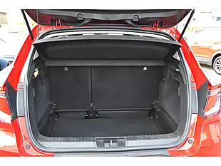 Used 2023 Renault Captur Techno Flame Red - Interior and Exterior details 12