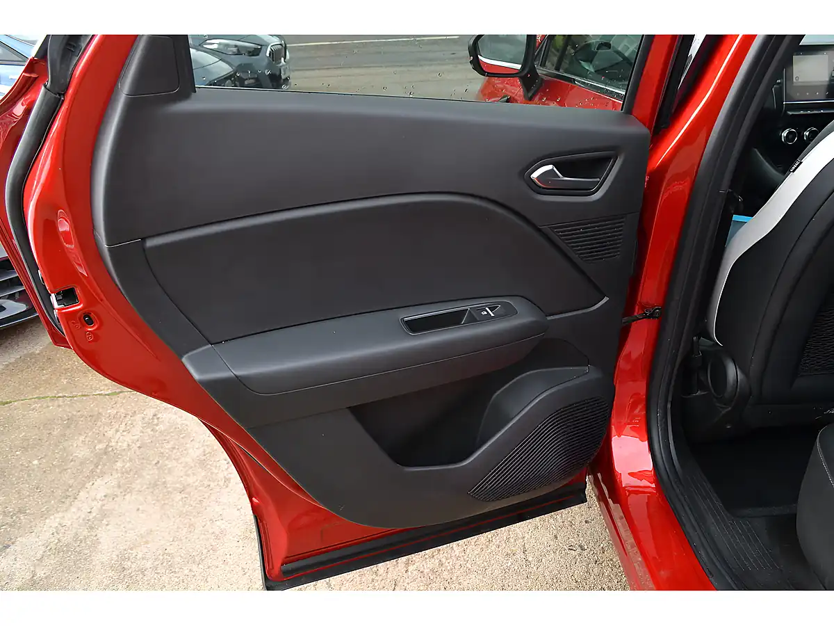 Used 2023 Renault Captur Techno Flame Red - Interior and Exterior details 16