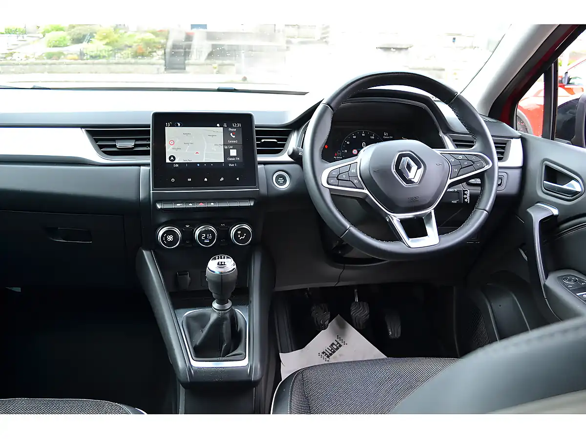 Used 2023 Renault Captur Techno Flame Red - Interior and Exterior details 19