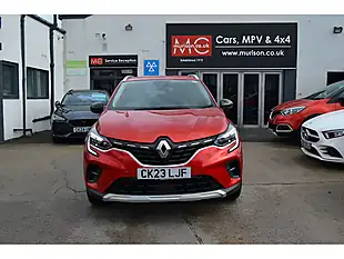 Used 2023 Renault Captur Techno Flame Red - Interior and Exterior details 6