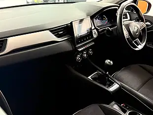 Used 2023 Renault Captur Techno Red - Interior and Exterior details 18