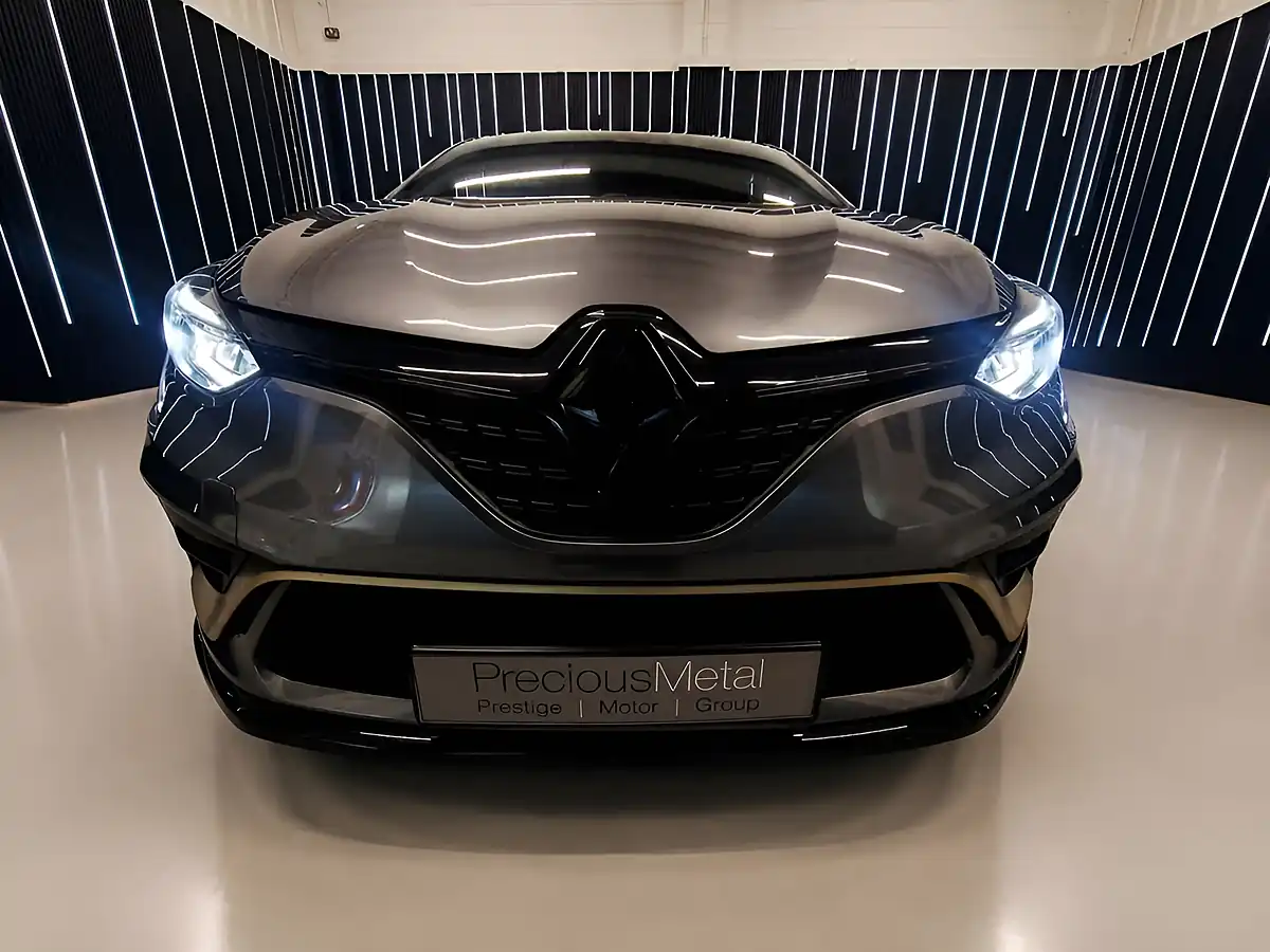 Used 2023 Renault Clio Engineered Grey - Interior and Exterior details 5