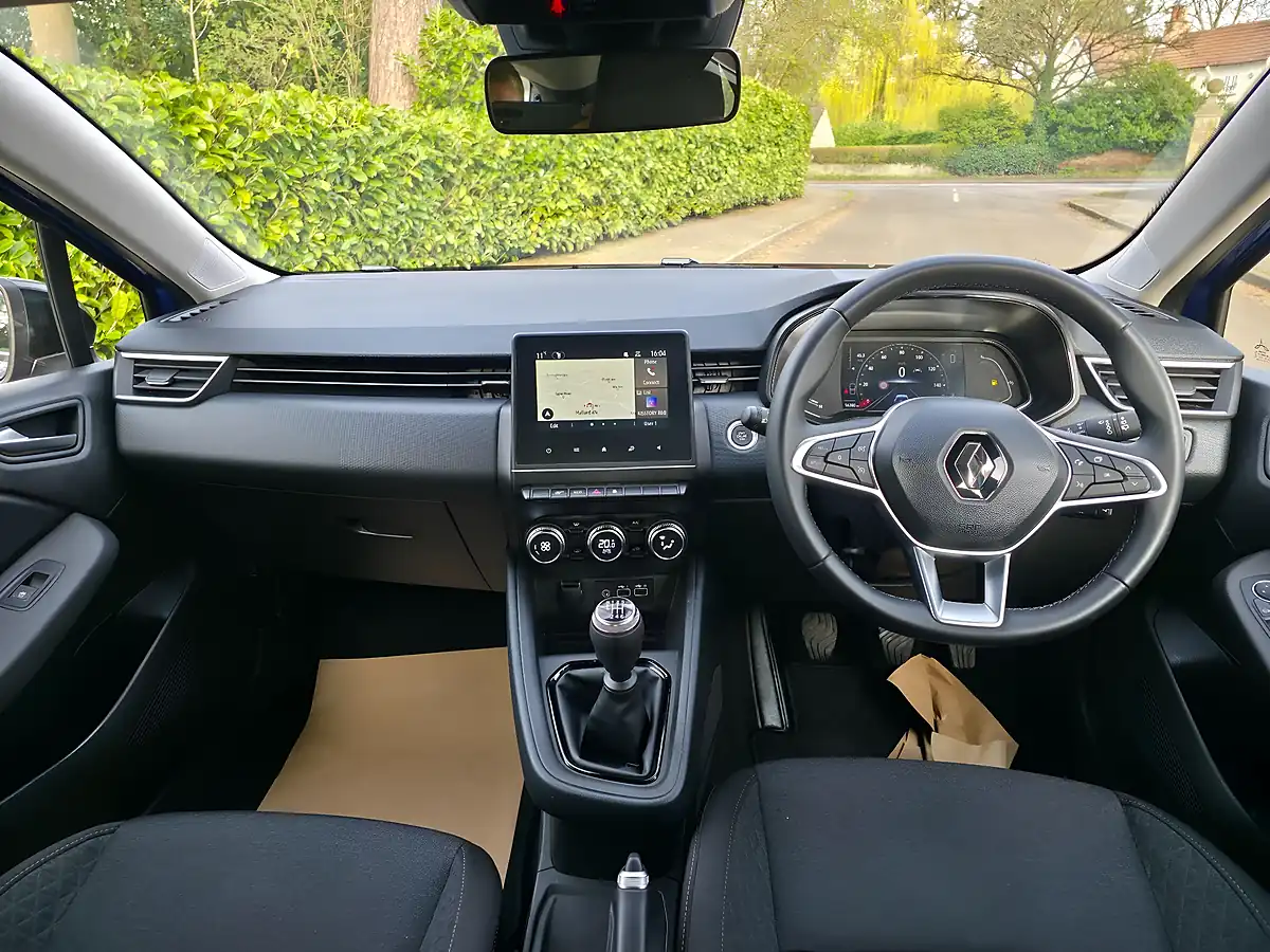 Used 2023 Renault Clio Evolution Blue - Interior and Exterior details 10