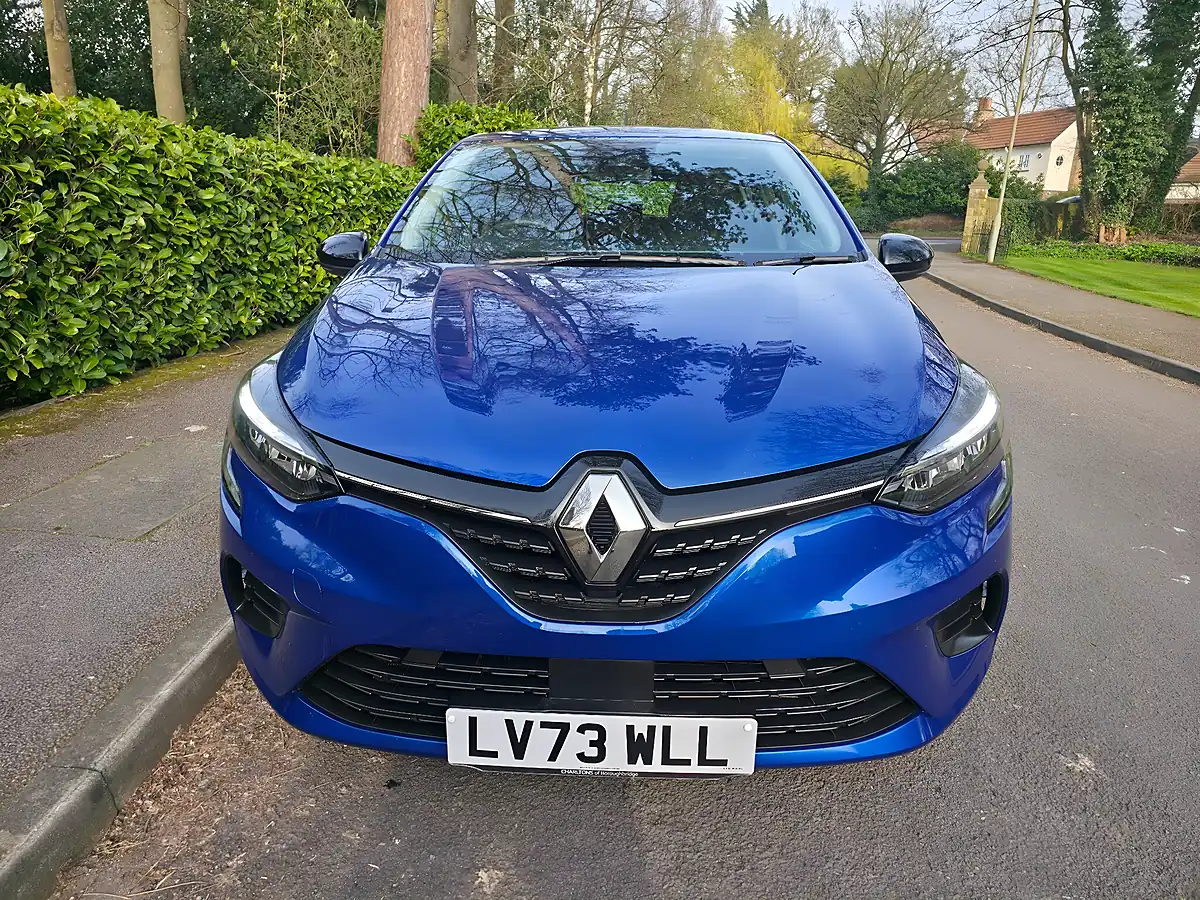 Used 2023 Renault Clio Evolution Blue - Interior and Exterior details 2
