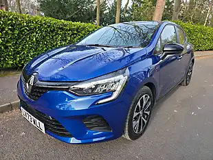 Used 2023 Renault Clio Evolution Blue - Interior and Exterior details 3