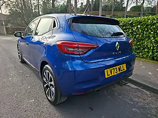 Used 2023 Renault Clio Evolution Blue - Interior and Exterior details 4