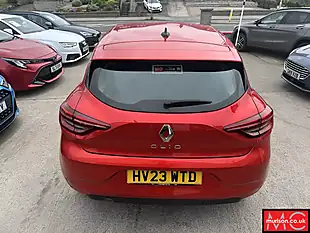 Used 2023 Renault Clio Evolution Flame Red - Interior and Exterior details 15