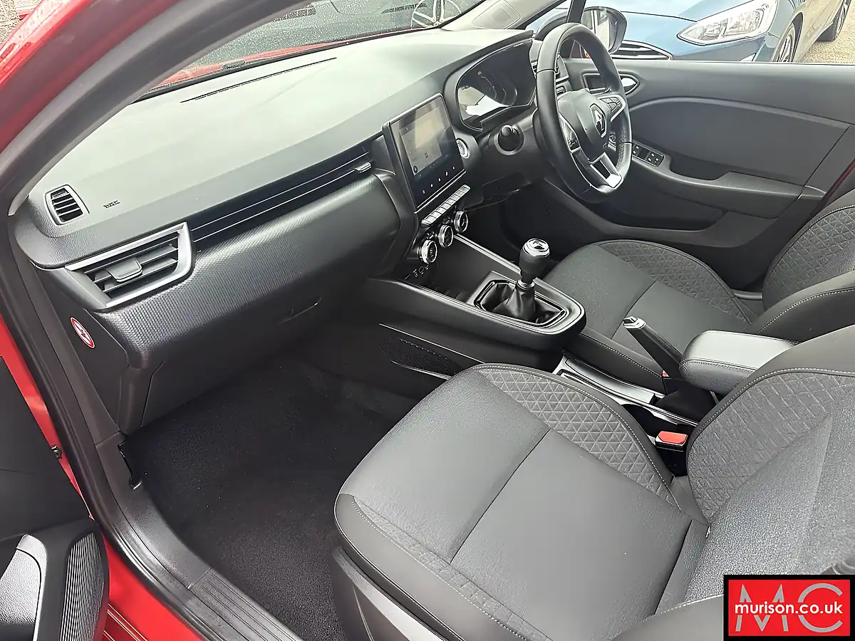 Used 2023 Renault Clio Evolution Flame Red - Interior and Exterior details 16