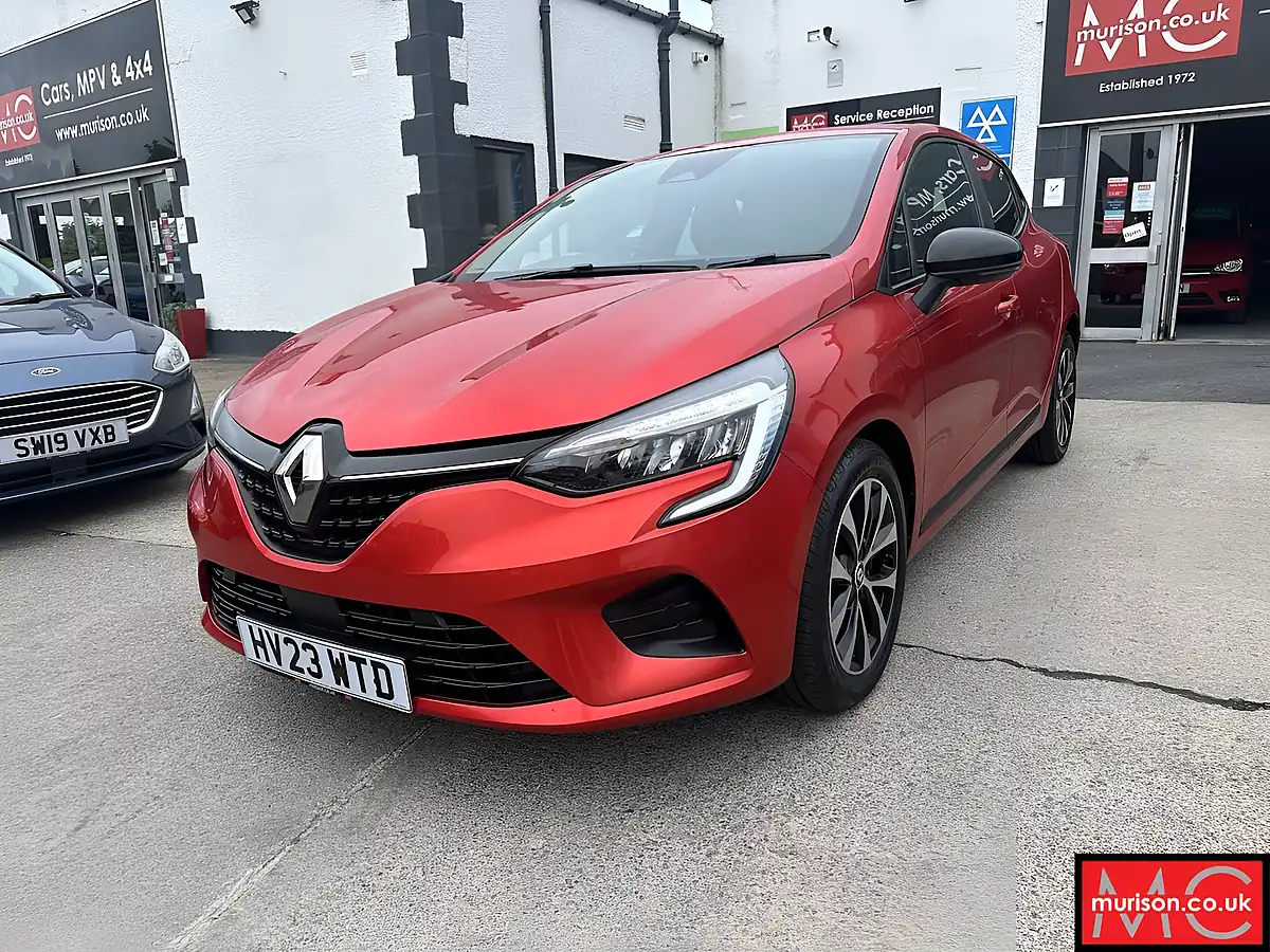 Used 2023 Renault Clio Evolution Flame Red - Interior and Exterior details 5