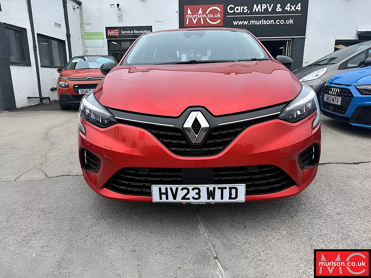 Used 2023 Renault Clio Evolution Flame Red - Interior and Exterior details 6