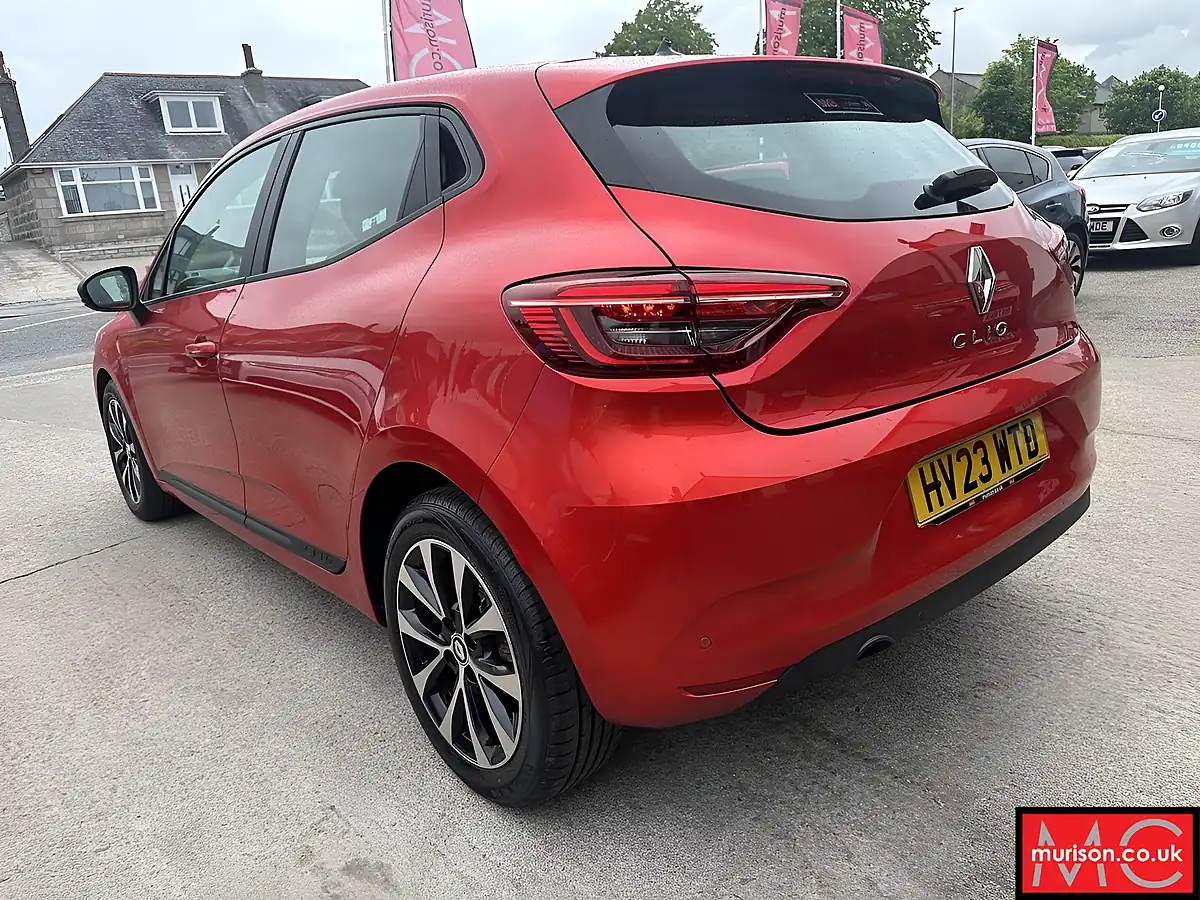 Used 2023 Renault Clio Evolution Flame Red - Interior and Exterior details 7