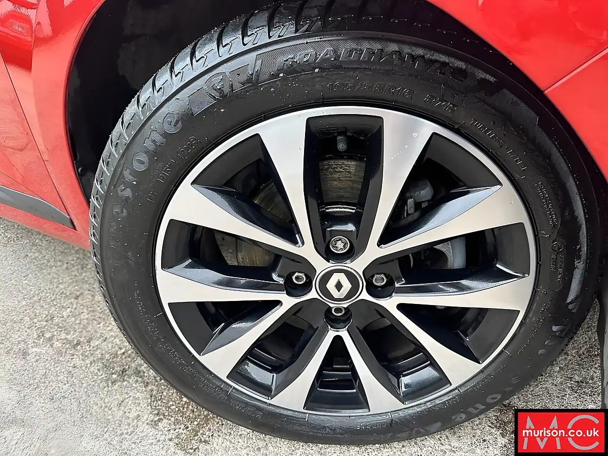 Used 2023 Renault Clio Evolution Flame Red - Interior and Exterior details 2