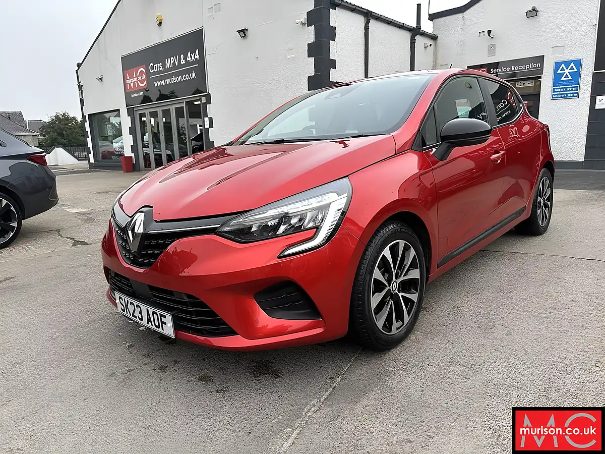 Used 2023 Renault Clio Evolution Flame Red - Interior and Exterior details 5