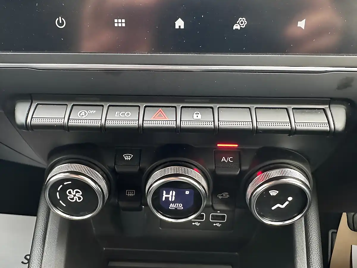 Used 2023 Renault Clio Evolution Grey - Interior and Exterior details 14