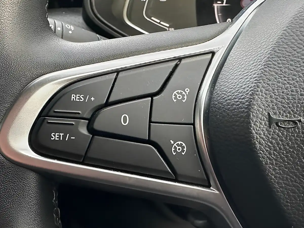 Used 2023 Renault Clio Evolution Grey - Interior and Exterior details 19
