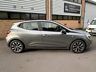Used 2023 Renault Clio Evolution Grey - Interior and Exterior details 2